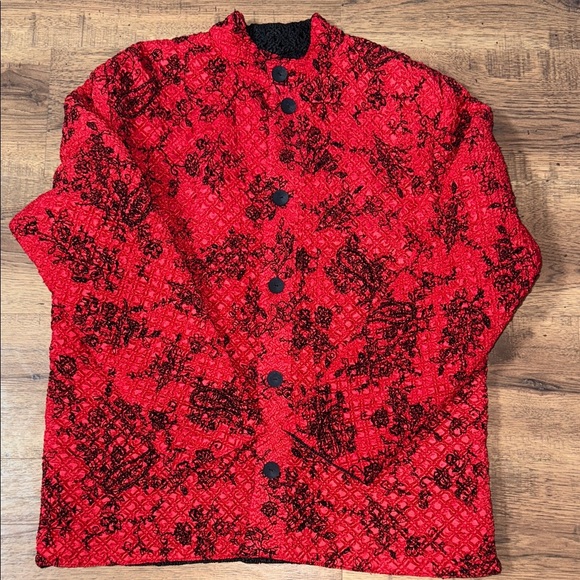 Red and Black Patterned Jacket - Picture 13 of 13